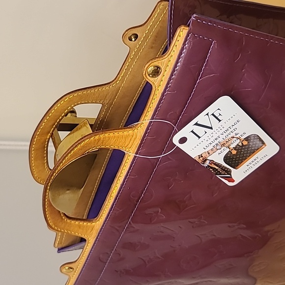 LOUIS VUITTON VINTAGE 1999! ULTRA RARE COLOR PURPLE MONOGRAM VERNIS STANTON TOTE - Picture 10 of 17